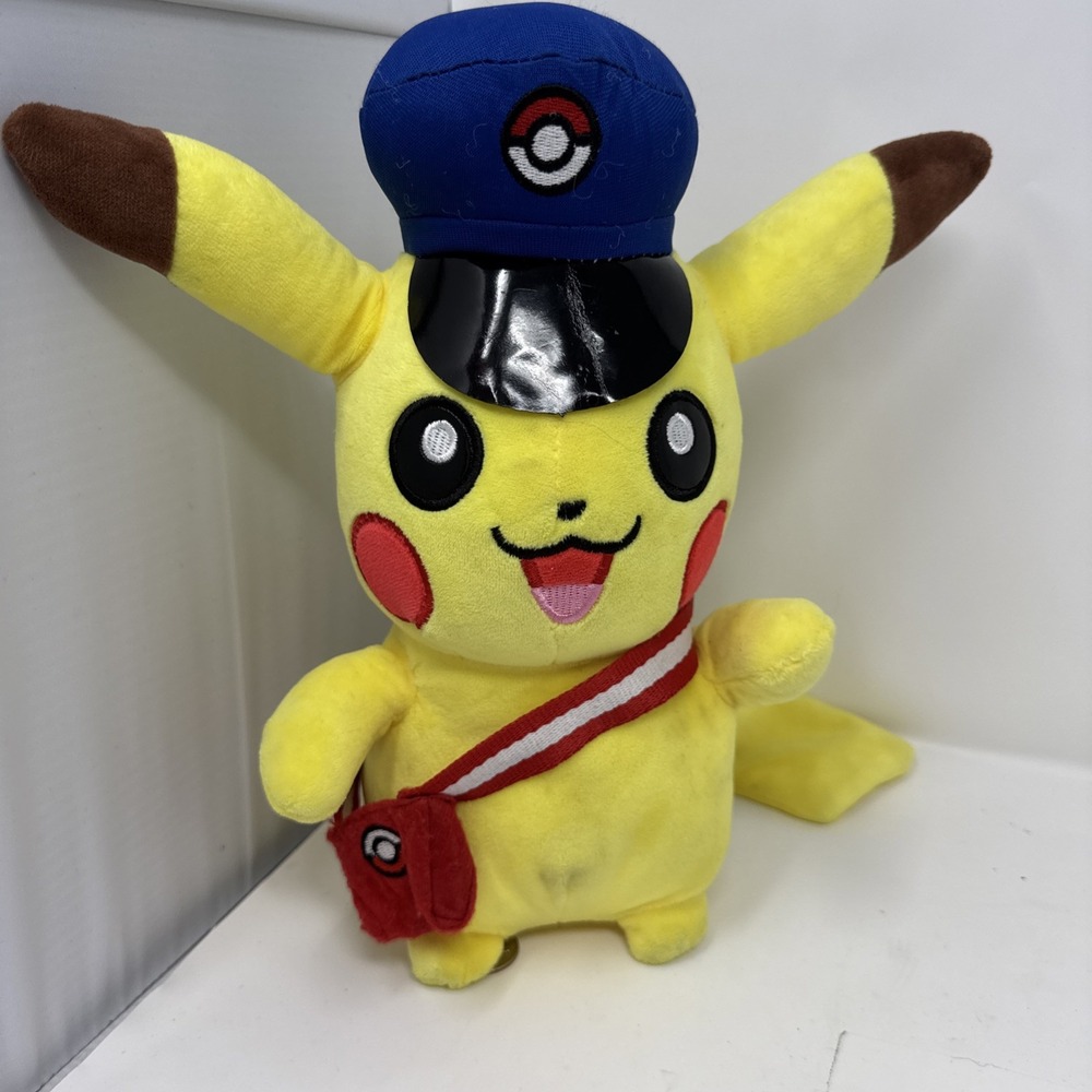 Pokémon Center 2014 7.5" Special delivery Pikachu Soft Plush Letter Carrier Mail